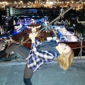 Meet your Posher, Holly